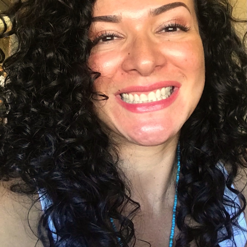 Meet your Posher, Marcela
